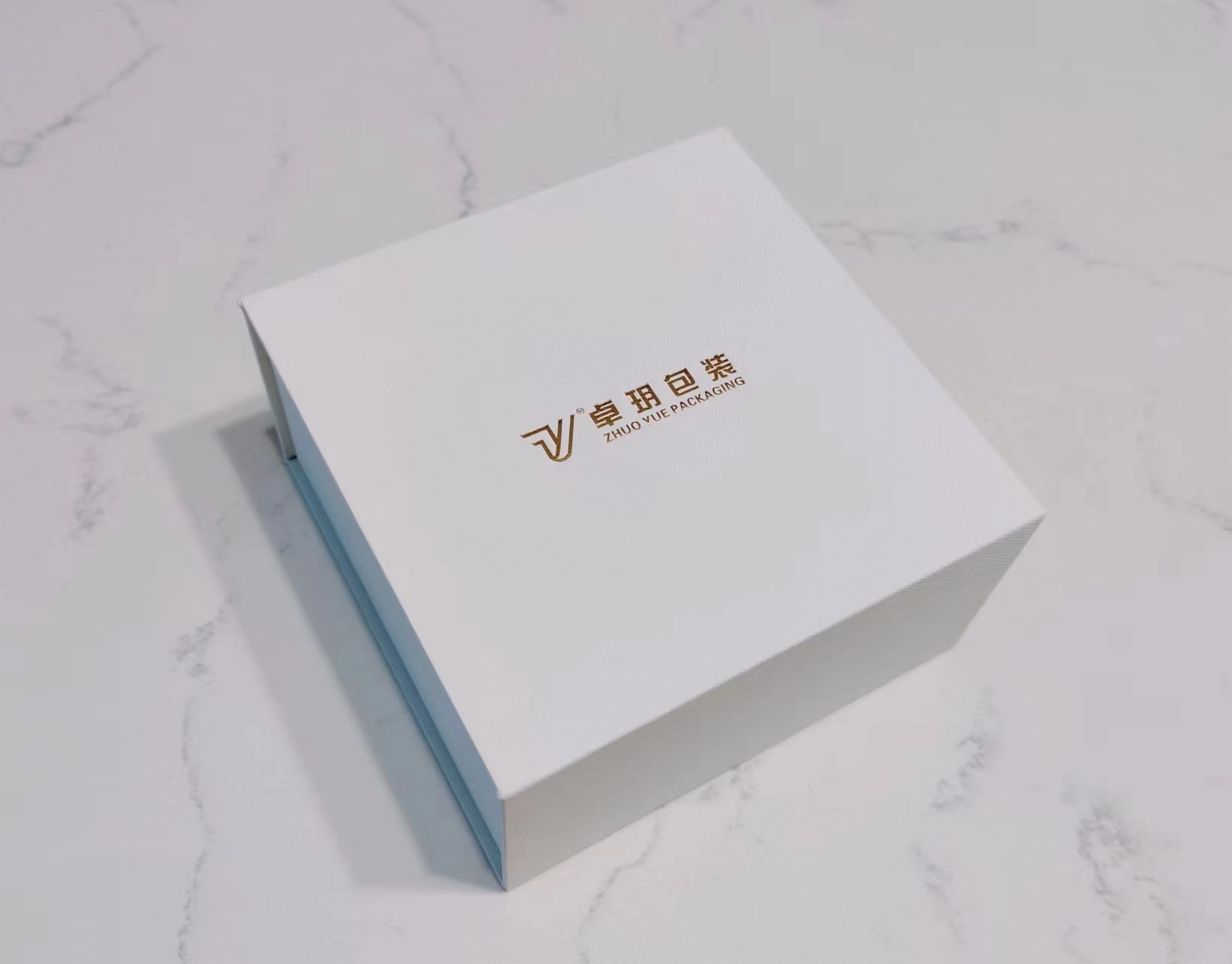 white drawer gift box